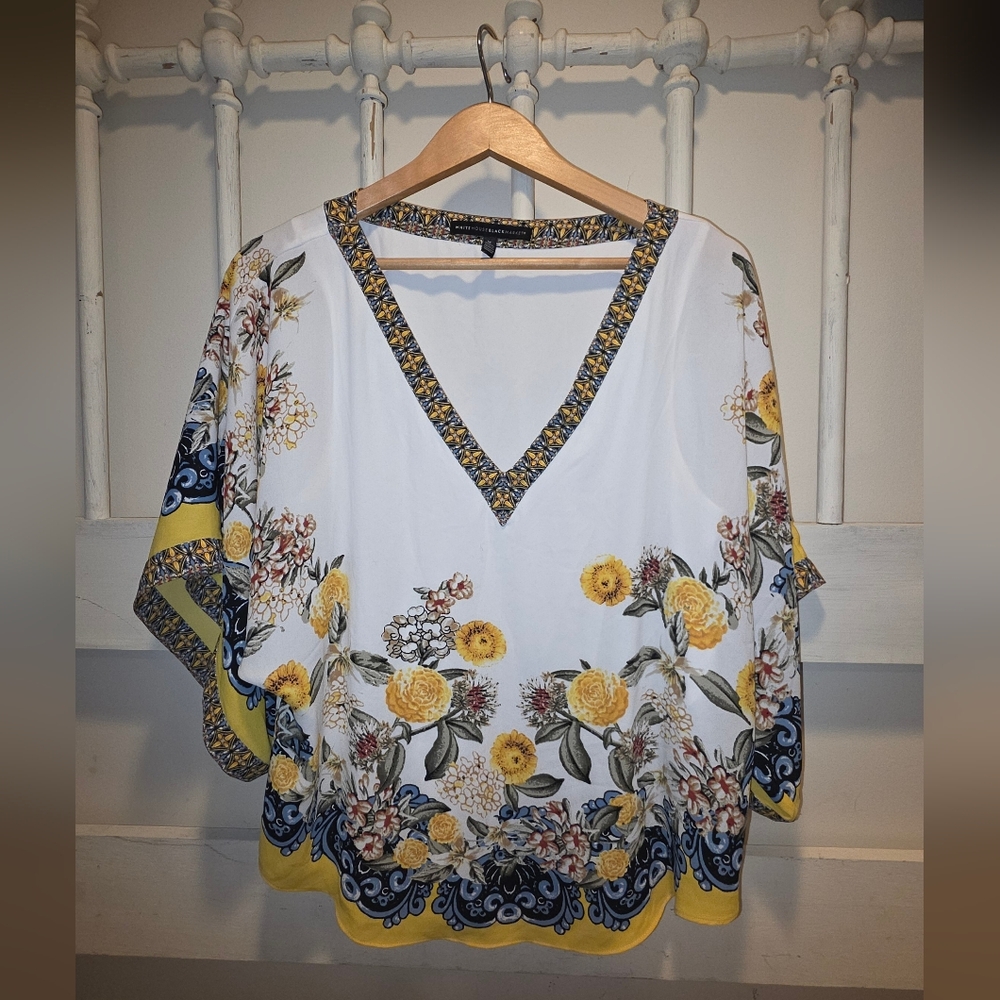 White House Black Market White Floral V-Neck Blouse with Yellow & Blue Border